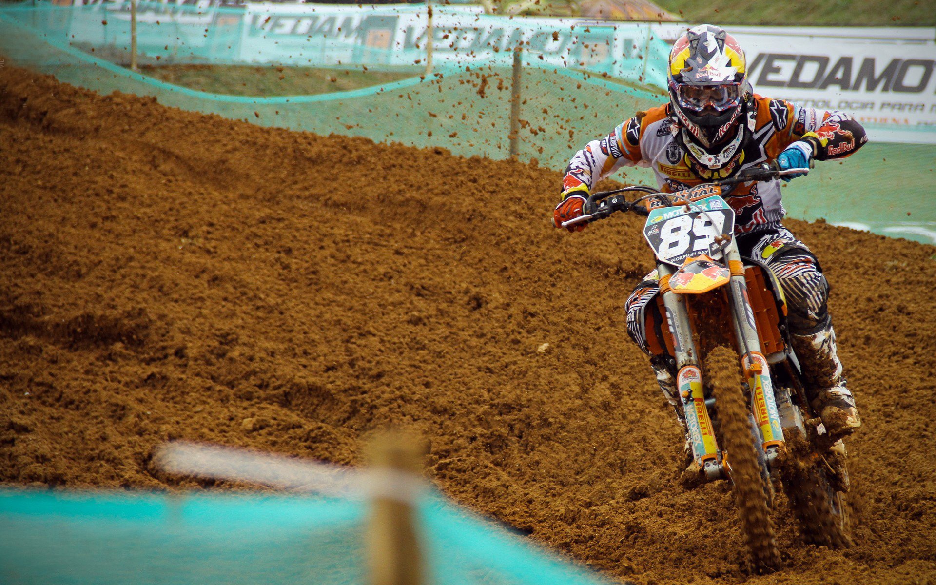 国际青少年骑行夏令营闭营赛 孩子们独立完成山路爬坡